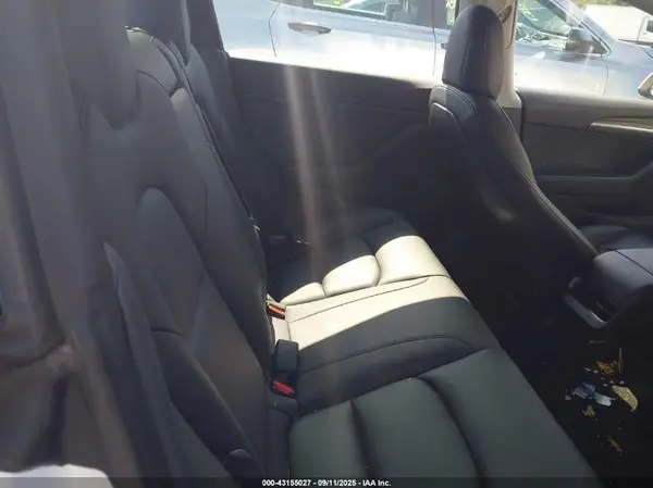 5YJ3E1EB6NF117458 2022 TESLA MODEL 3 - Image 8