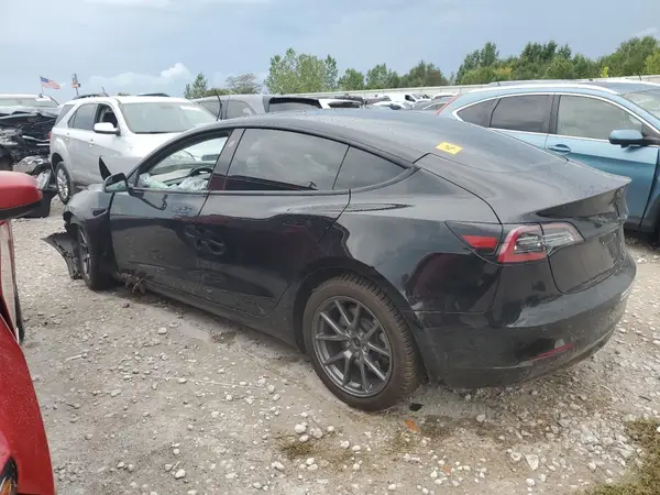 5YJ3E1EB6NF119047 2022 TESLA MODEL 3 - Image 2