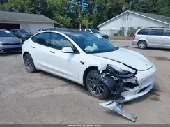 5YJ3E1EB6NF126497 2022 TESLA MODEL 3
