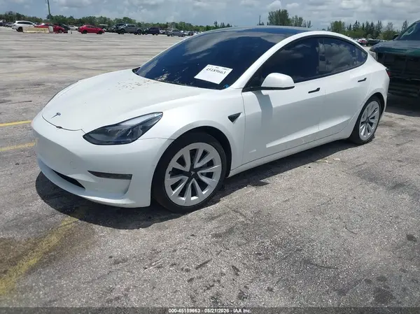 5YJ3E1EB6NF128590 2022 TESLA MODEL 3 - Image 2