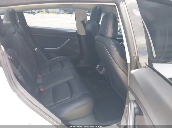 5YJ3E1EB6NF128590 2022 TESLA MODEL 3 - Image 8
