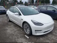 5YJ3E1EB6NF130291 2022 TESLA MODEL 3