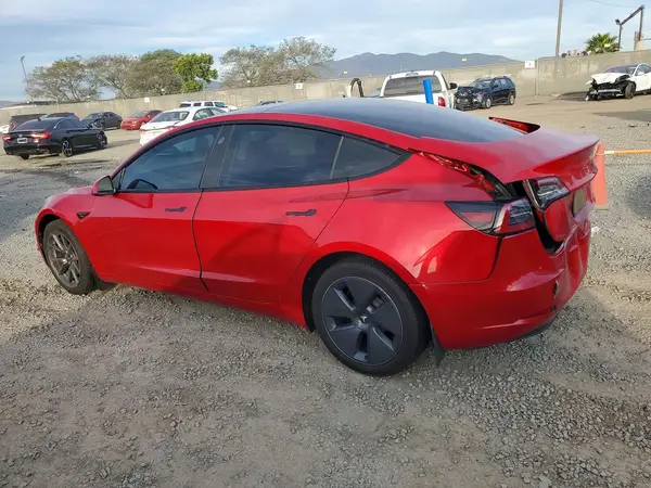 5YJ3E1EB6NF136172 2022 TESLA MODEL 3 - Image 2