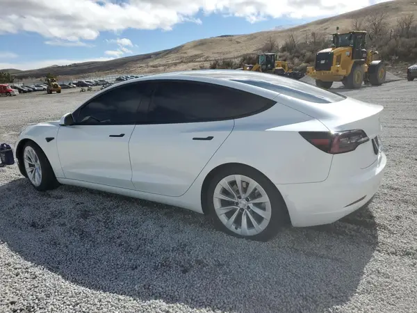 5YJ3E1EB6NF139251 2022 TESLA MODEL 3 - Image 2