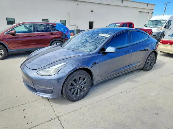 5YJ3E1EB6NF144188 2022 TESLA MODEL 3 - Image 1