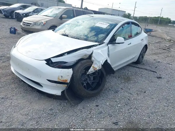 5YJ3E1EB6NF162254 2022 TESLA MODEL 3 - Image 2