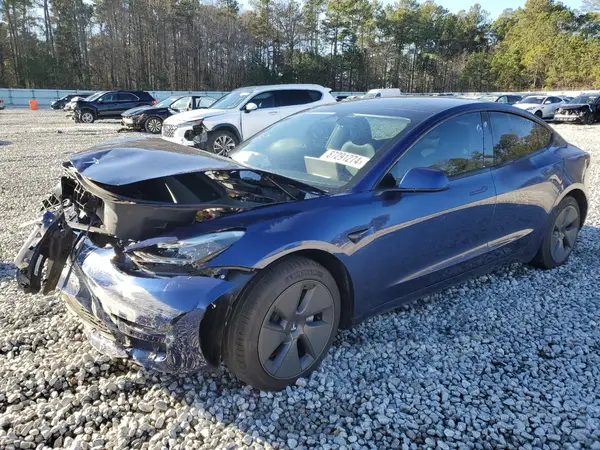 5YJ3E1EB6NF172850 2022 TESLA MODEL 3 - Image 1