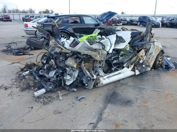 5YJ3E1EB6NF182696 2022 TESLA MODEL 3 - Image 2