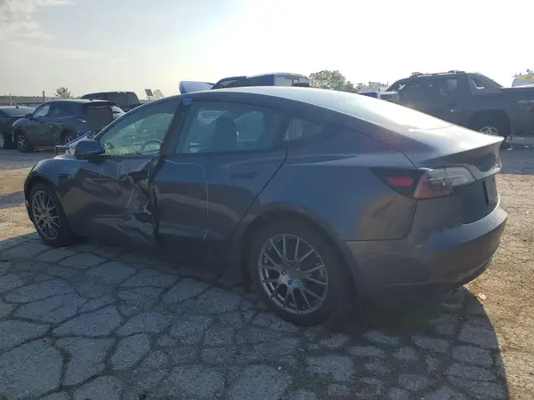 5YJ3E1EB6NF184433 2022 TESLA MODEL 3 - Image 2
