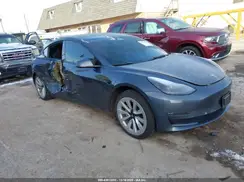 5YJ3E1EB6NF185128 2022 TESLA MODEL 3