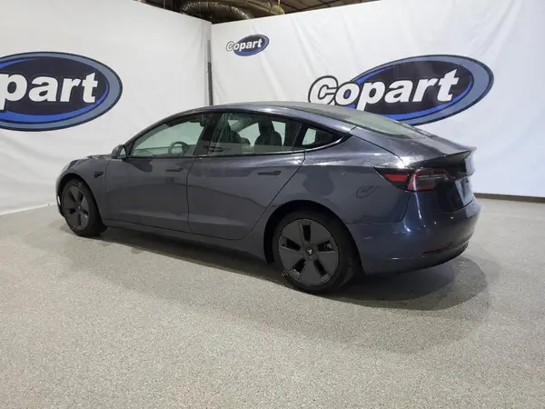 5YJ3E1EB6NF191561 2022 TESLA MODEL 3 - Image 2