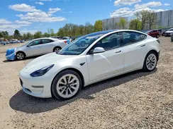 5YJ3E1EB6NF199899 2022 TESLA MODEL 3