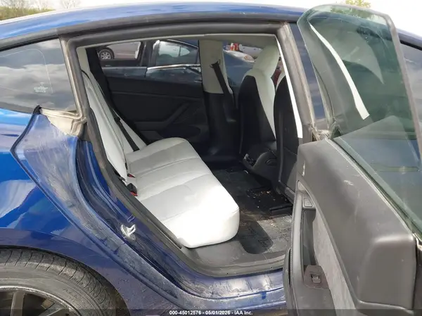 5YJ3E1EB6NF203966 2022 TESLA MODEL 3 - Image 8