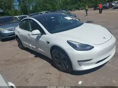5YJ3E1EB6NF204096 2022 TESLA MODEL 3