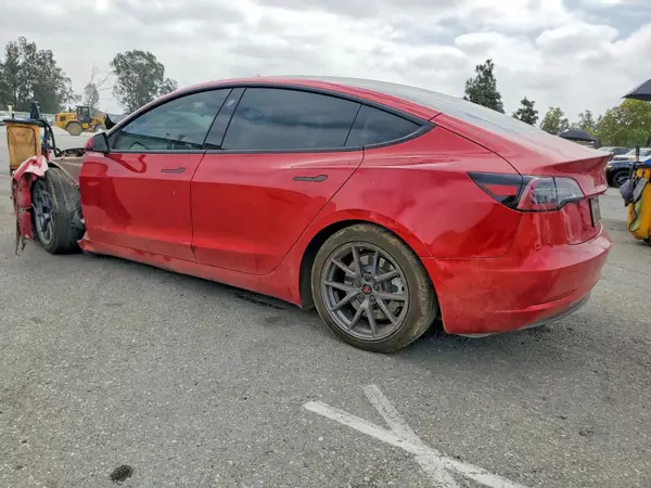 5YJ3E1EB6NF212490 2022 TESLA MODEL 3 - Image 2