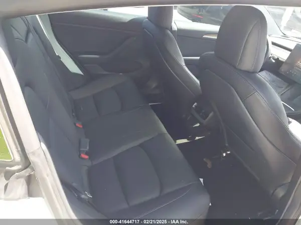 5YJ3E1EB6NF229709 2022 TESLA MODEL 3 - Image 8