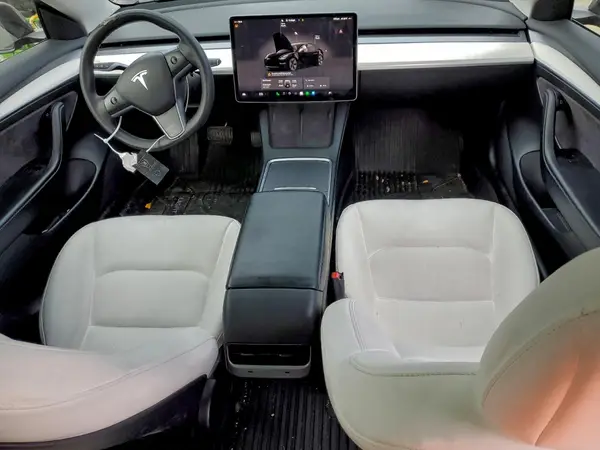5YJ3E1EB6NF232741 2022 TESLA MODEL 3 - Image 8