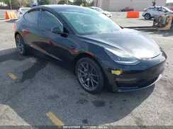 5YJ3E1EB6NF233131 2022 TESLA MODEL 3