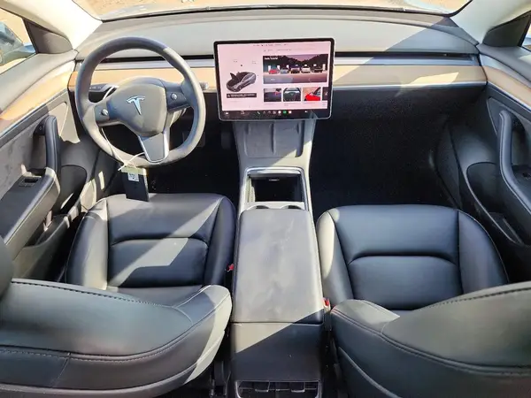 5YJ3E1EB6NF236725 2022 TESLA MODEL 3 - Image 8