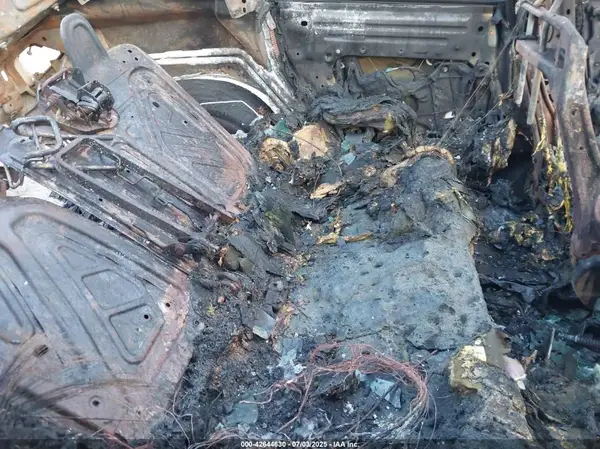 5YJ3E1EB6NF242444 2022 TESLA MODEL 3 - Image 8