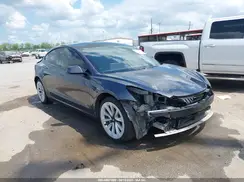 5YJ3E1EB6NF246719 2022 TESLA MODEL 3