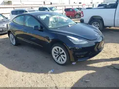 5YJ3E1EB6NF260801 2022 TESLA MODEL 3