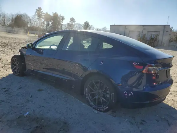 5YJ3E1EB6NF263228 2022 TESLA MODEL 3 - Image 2