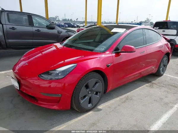5YJ3E1EB6NF268543 2022 TESLA MODEL 3 - Image 2