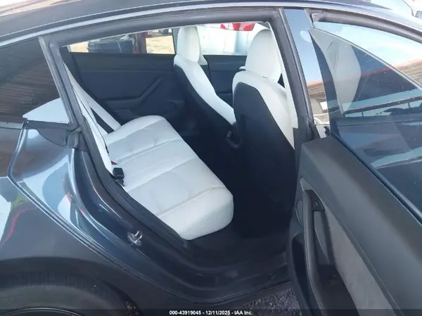5YJ3E1EB6NF269269 2022 TESLA MODEL 3 - Image 8