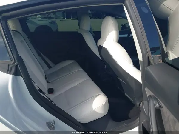 5YJ3E1EB6NF269353 2022 TESLA MODEL 3 - Image 8