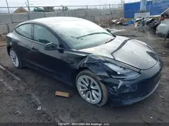 5YJ3E1EB6NF275394 2022 TESLA MODEL 3