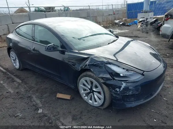 5YJ3E1EB6NF275394 2022 TESLA MODEL 3 - Image 1