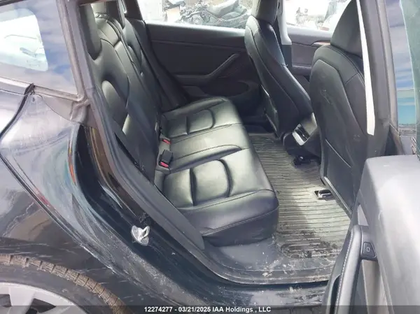 5YJ3E1EB6NF275394 2022 TESLA MODEL 3 - Image 8