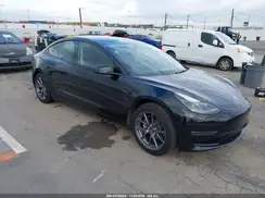 5YJ3E1EB6NF275931 2022 TESLA MODEL 3