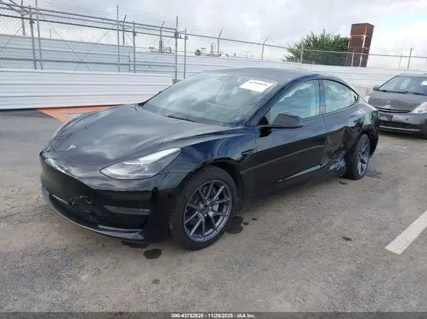 5YJ3E1EB6NF275931 2022 TESLA MODEL 3 - Image 2