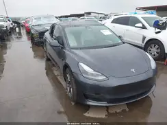 5YJ3E1EB6NF277842 2022 TESLA MODEL 3