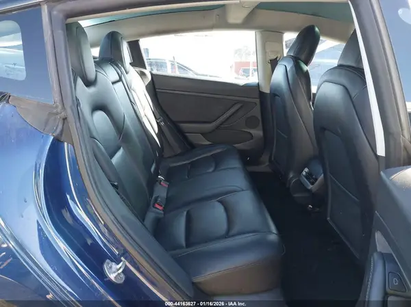 5YJ3E1EB6NF285830 2022 TESLA MODEL 3 - Image 8
