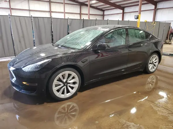 5YJ3E1EB6NF286766 2022 TESLA MODEL 3 - Image 1