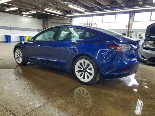 5YJ3E1EB6NF290588 2022 TESLA MODEL 3 - Image 2