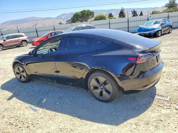 5YJ3E1EB6NF298996 2022 TESLA MODEL 3 - Image 2