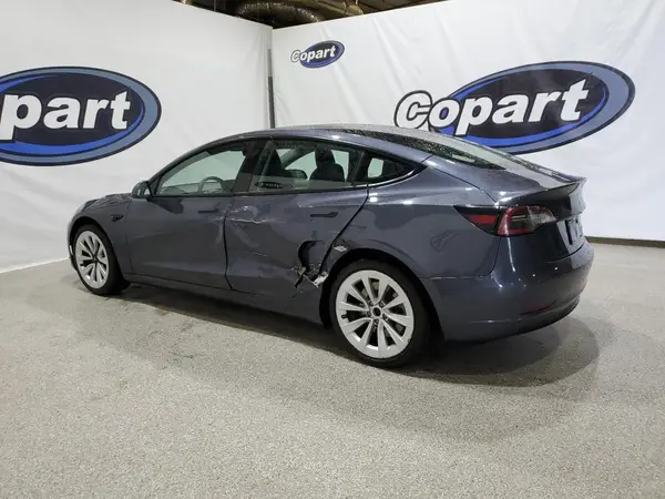 5YJ3E1EB6NF305204 2022 TESLA MODEL 3 - Image 2