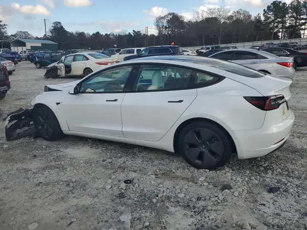 5YJ3E1EB6NF309205 2022 TESLA MODEL 3 - Image 2