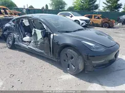 5YJ3E1EB6NF311066 2022 TESLA MODEL 3