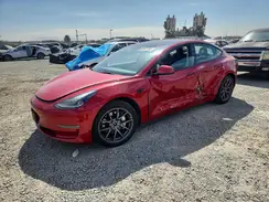 5YJ3E1EB6NF317899 2022 TESLA MODEL 3