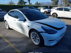 5YJ3E1EB6NF321855 2022 TESLA MODEL 3