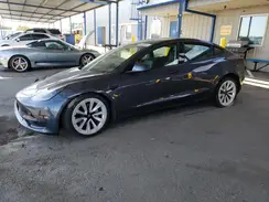 5YJ3E1EB6NF327834 2022 TESLA MODEL 3