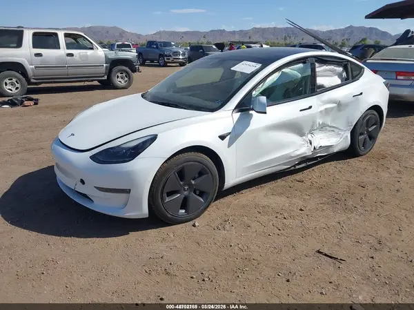 5YJ3E1EB6NF336856 2022 TESLA MODEL 3 - Image 2