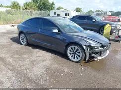 5YJ3E1EB6NF342544 2022 TESLA MODEL 3