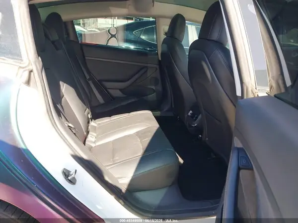 5YJ3E1EB6NF352393 2022 TESLA MODEL 3 - Image 8