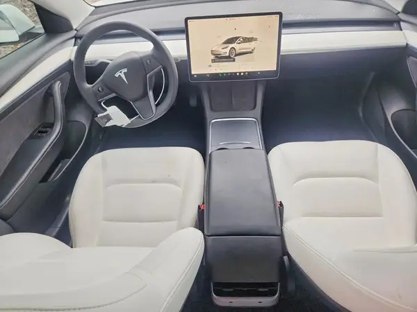 5YJ3E1EB6NF359893 2022 TESLA MODEL 3 - Image 8